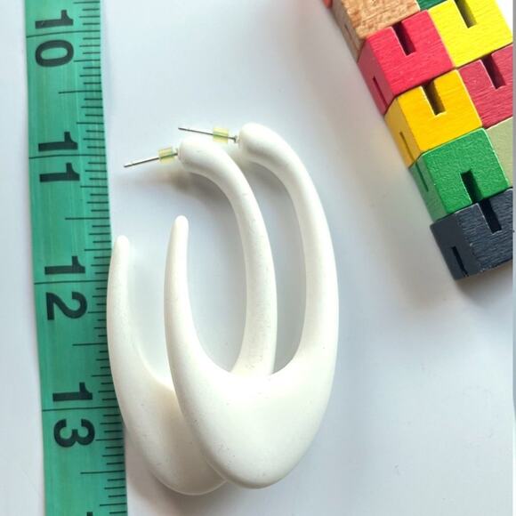 Geometric Dangle Earrings - Picture 2 of 5